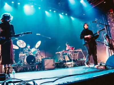 Review & setlist: Boston believes in the power of Geese