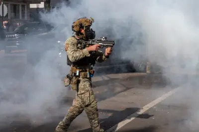 Feds used tear gas dozens of times in Chicago