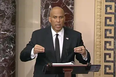 Welcome to Washington: Democrats Looking To Run for President Have a Mealy-Mouthed Problem