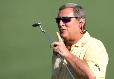 Fuzzy Zoeller, golf champion haunted by racist joke about Tiger Woods, dies at 74