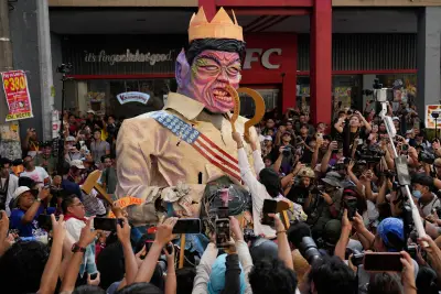 Thousands in Philippines protest corruption, demand return of stolen funds