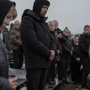 Russia Bombards Kyiv After Peace Talks End in Geneva