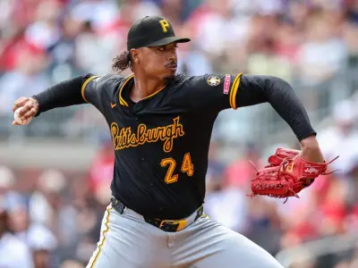 Red Sox trade for Pirates pitcher Johan Oviedo in 5-player deal
