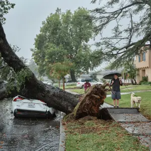 Storm Pounds Southern California With Heavy Rains and Some Flooding