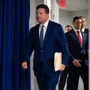 US Attorney Jay Clayton Under Pressure After Order to Investigate Democrats