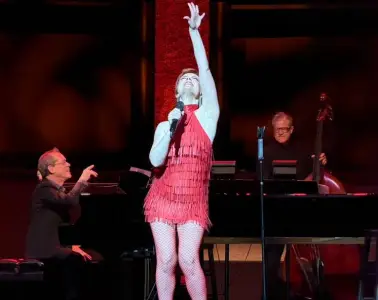 2025 Cabaret Convention Gets Off to a Vampy Start at Rose Hall