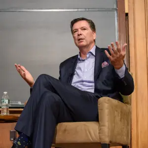 Judge’s Order Complicates Justice Dept. Plans to Again Charge Comey