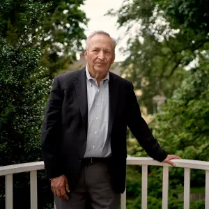 Larry Summers to Step Back From Public Commitments Over Epstein Emails