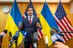 Rubio and Witkoff are meeting with Ukraine's negotiators in Florida as Trump pushes to broker a deal