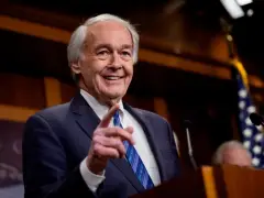 New UMass poll shows Markey with firm lead over Moulton